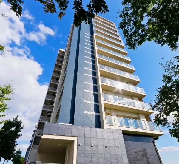 Apartment and high-rise movers Brisbane CBD and Surfers Paradise